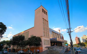 Igreja-no-bairro-Jabaquara